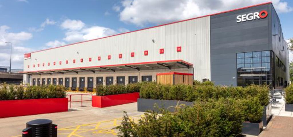 Nέο logistic Center στο Αν. Λονδίνο  Nέο logistic Center στο Αν. Λονδίνο